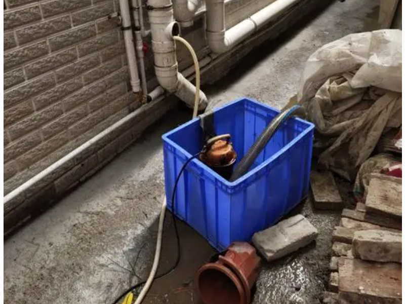 东莞南城疏通厕所疏通马桶、疏通厨卫阳台下水道、地漏